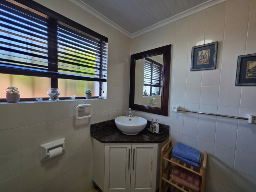 3 Bedroom Property for Sale in Riversbend Eastern Cape